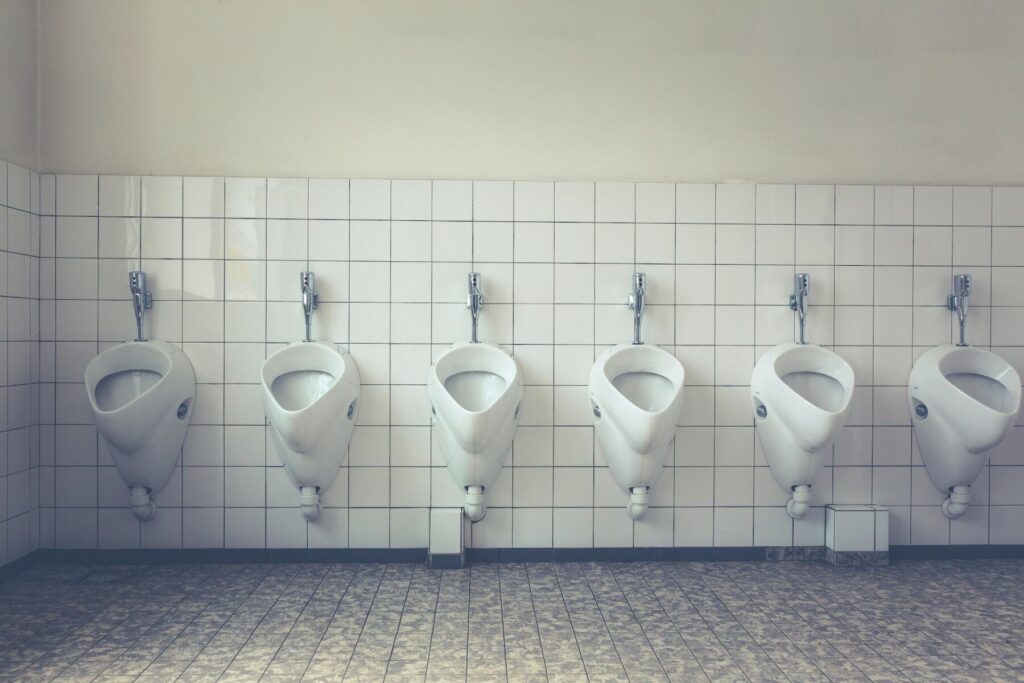 How to Replace a Urinal Flush Valve