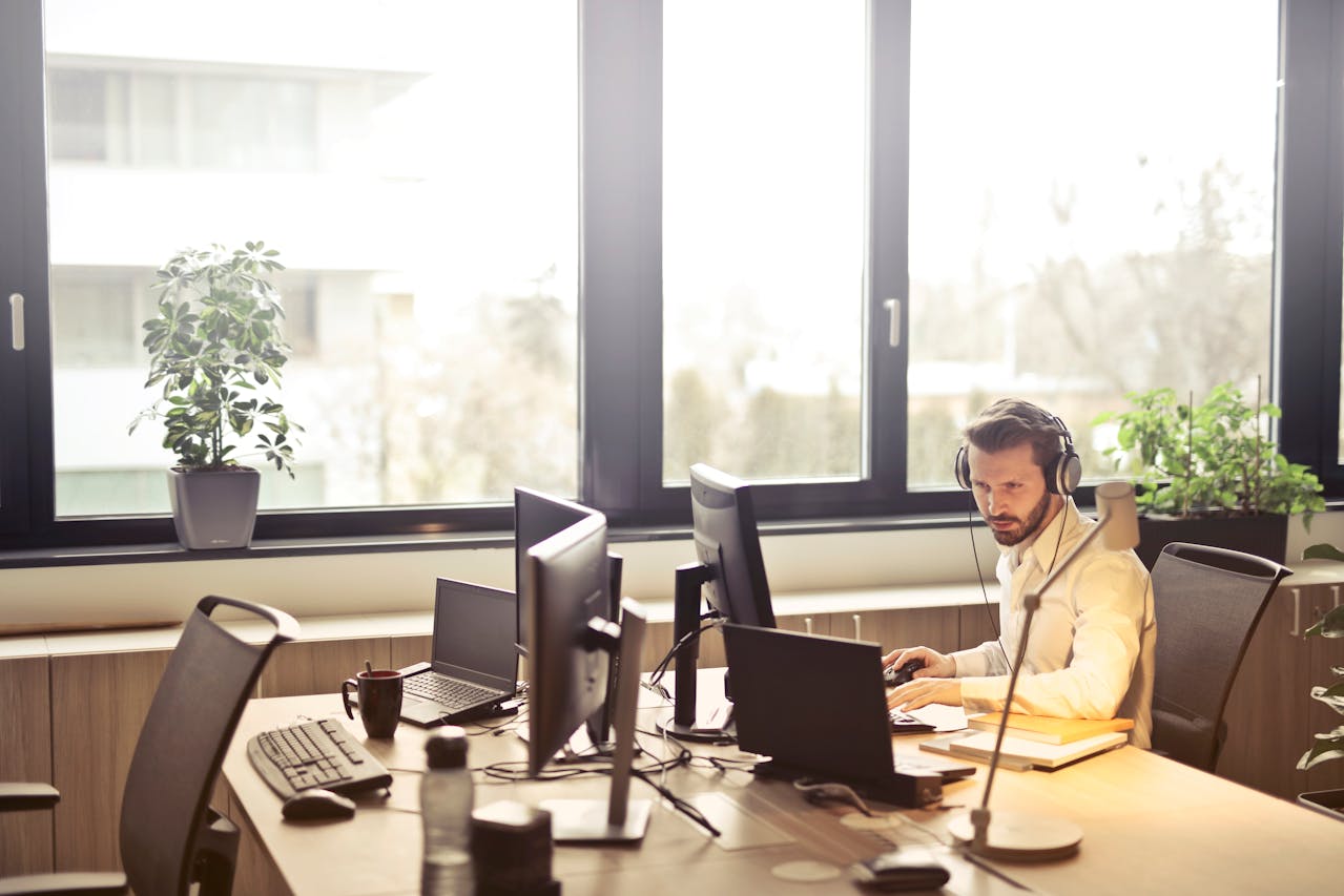 How can I streamline my daily operations from scheduling jobs to invoicing?